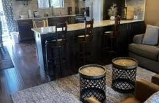 112 Angora Court Gallery 3