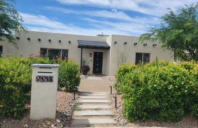 Charming Central Tucson Retreat with Updated Kitchen  Large Backyard photos photos