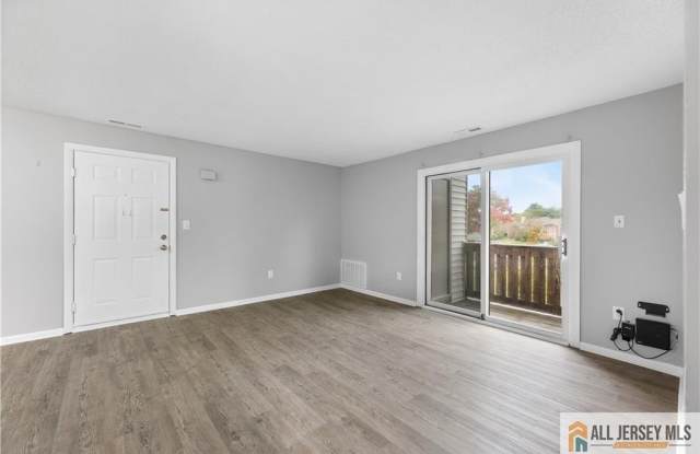 2415 Ravens Crest Drive photos photos