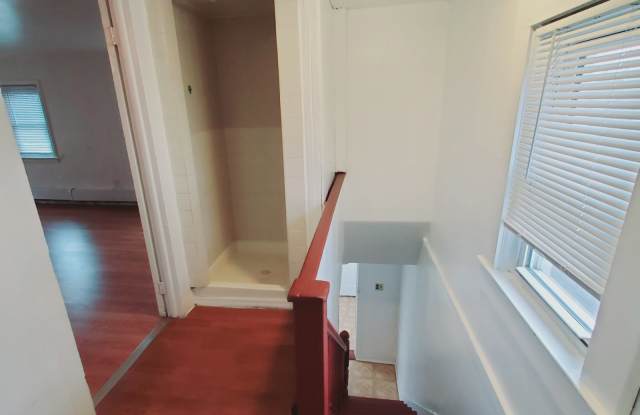 162 Lockwood Avenue Gallery 4