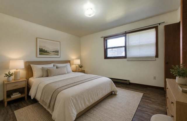 2209 North Michelle Court - 2 Gallery 4