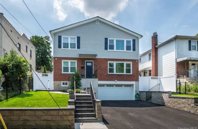 80 Claremont Avenue photos photos