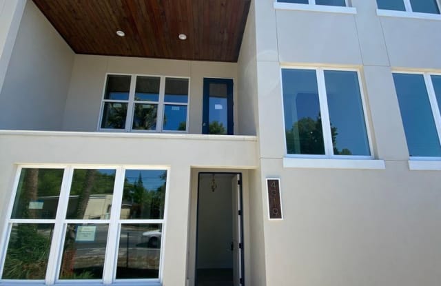 4917 N Nebraska Ave - 4917 Nebraska Avenue, Tampa, FL 33603
