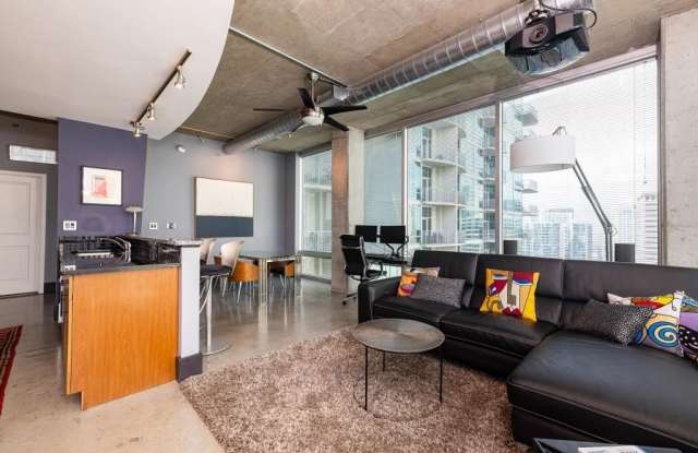 943 Peachtree Street NE photos photos