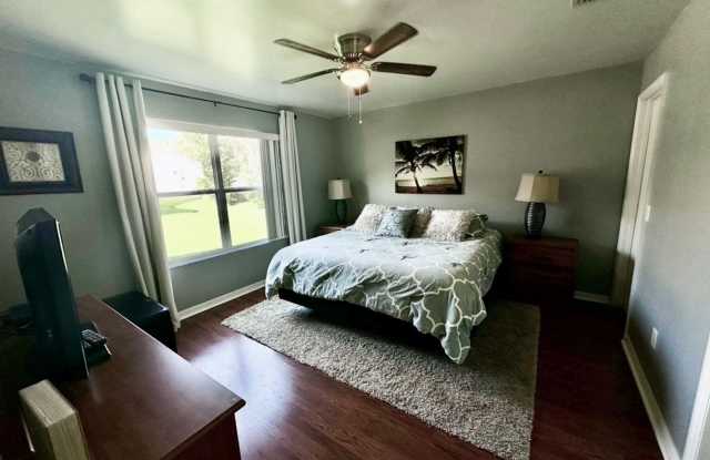 The Villages 2/2 Single Family Home, Fully Furnished or Unfurnished! Gallery 3