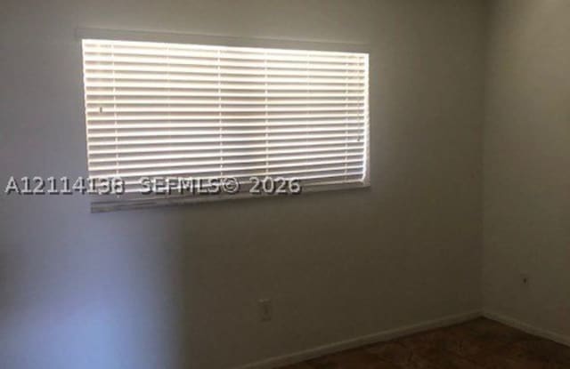 2323 Scott St Gallery 3