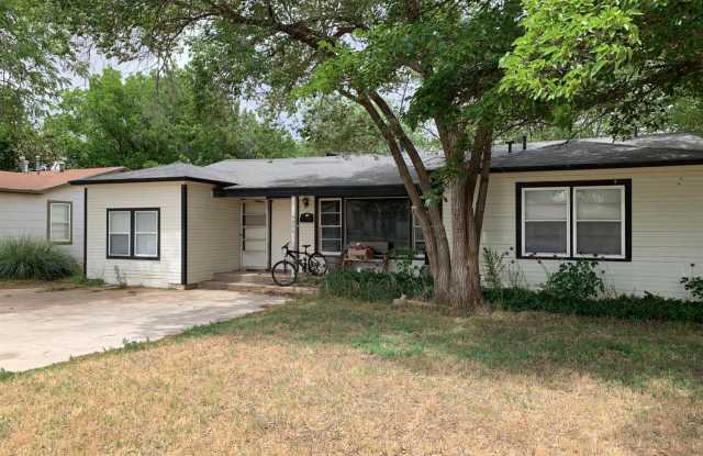 4006 31st Street - 4006 31st Street, Lubbock, TX 79410