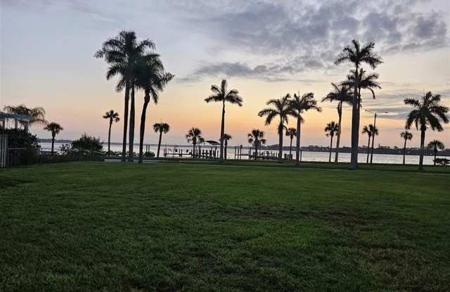 315 CRESCENT COURT E photos photos 315 CRESCENT COURT E photos photos