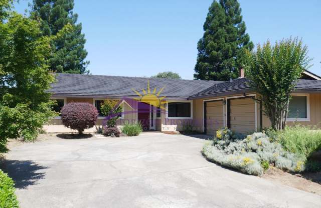 3 Bed 2.5 Bath 1,766 sqft Fair Oaks Home photos photos