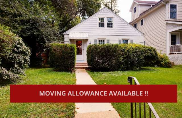 Bethesda Near DC Line/Where Style & Charm Meet Convenience in under 1000 SF! photos photos