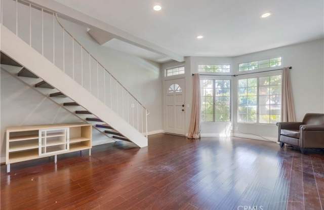 23633 Kingdon Court photos photos
