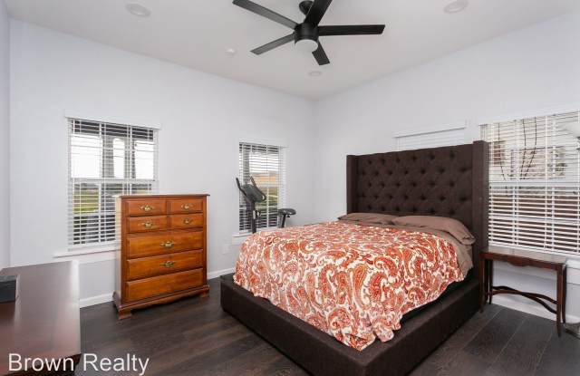 1142 Iowa Gallery 4