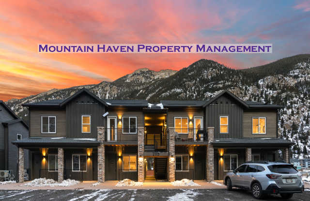 2111 Hummingbird Way - 102 photos photos 2111 Hummingbird Way - 102 photos photos