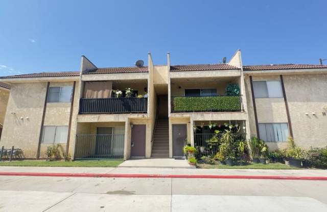 1520 N California Ave photos photos