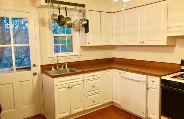 6655 LOCH HILL ROAD Gallery 4