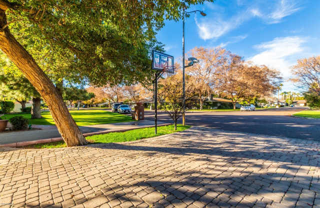 511 W MCLELLAN Boulevard Gallery 4