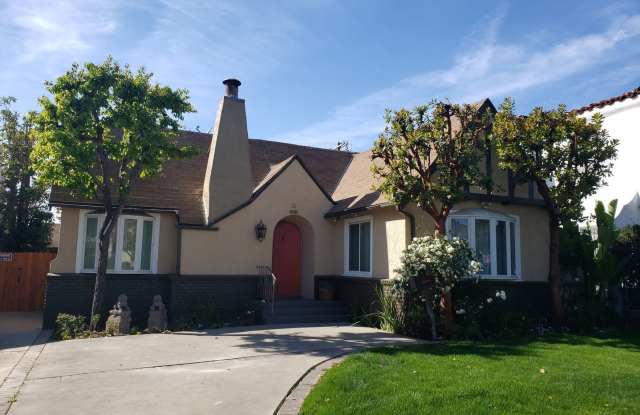 1607 S Garth Avenue - 1607 South Garth Avenue, Los Angeles, CA 90035