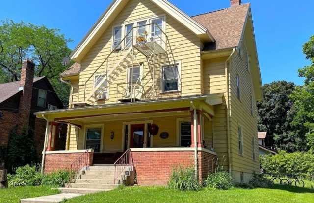 30 Lathrop St. photos photos