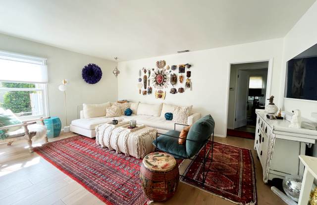 2741 Armacost Avenue Gallery 1