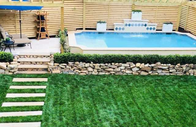 Beautiful Home With Heated Pool in Prime Raleigh Location! Gallery 3