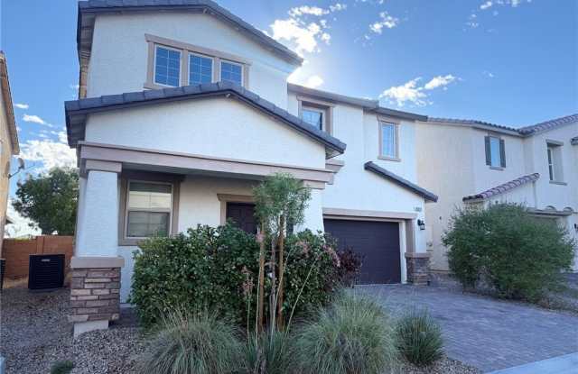 8074 Ponderosa Hill Street Gallery 1