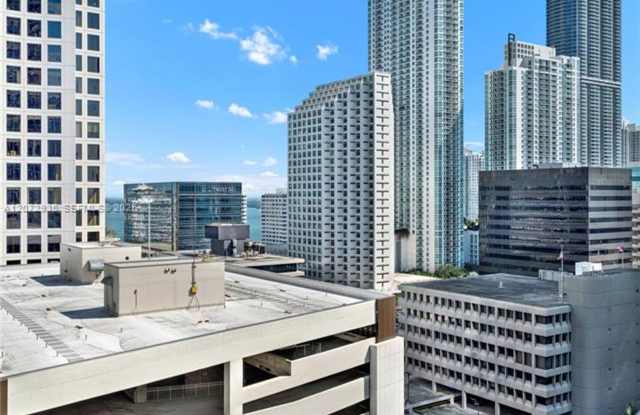 68 SE 6th St cu-1207, Miami, FL 33131 Gallery 4