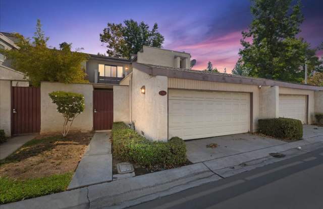 4BR/3BA Condo in Canyon Crest Near UCR photos photos