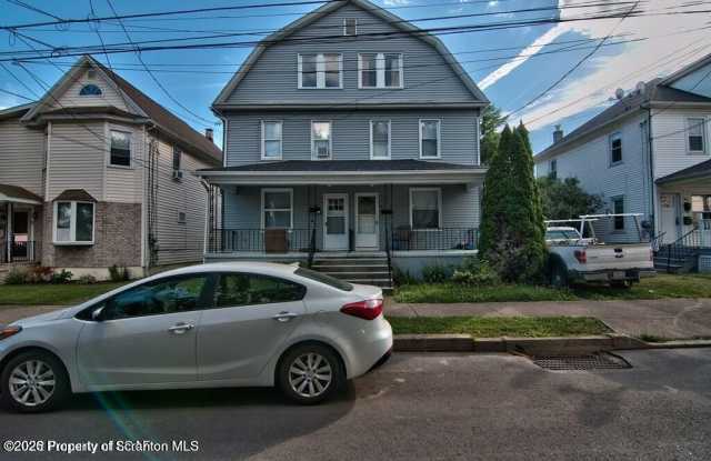 34 1/2 John Street Gallery 2