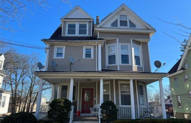 43 S Willow Street 5 photos photos