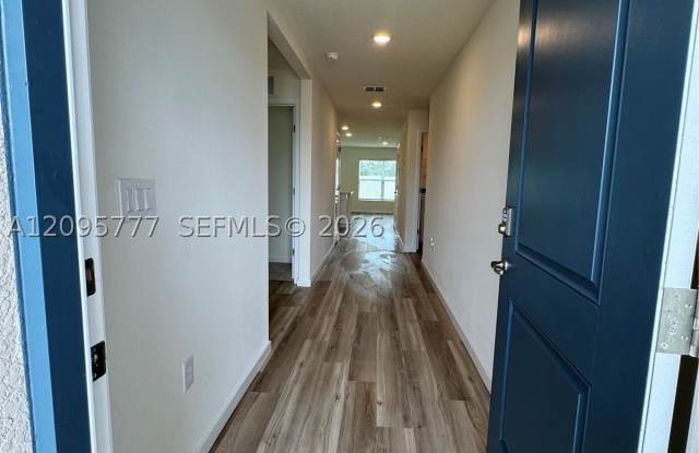 13246 SW 58 ct Gallery 2