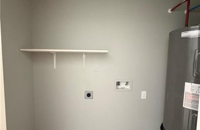 824 S Mississippi Street Gallery 3