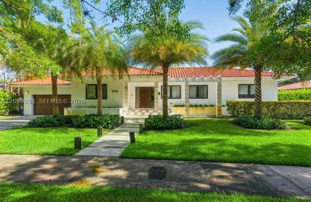 1035 Catalonia ave photos photos