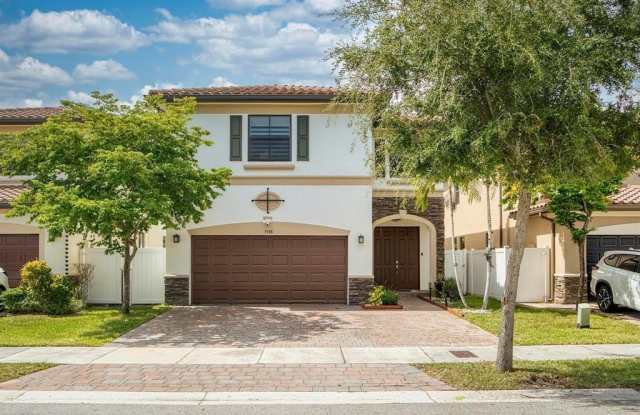 3548 W 88th St photos photos