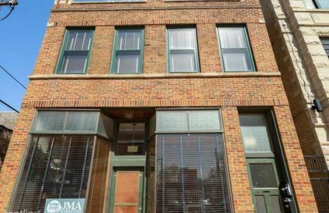 1540 N Western Ave 2A - 1540 North Western Avenue, Chicago, IL 60622
