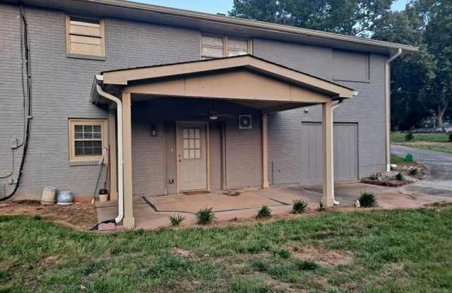 1063 Pleasant Hill Road photos photos
