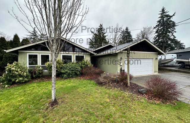 10278 SE 38th Ave - 10278 Southeast 38th Avenue, Milwaukie, OR 97222