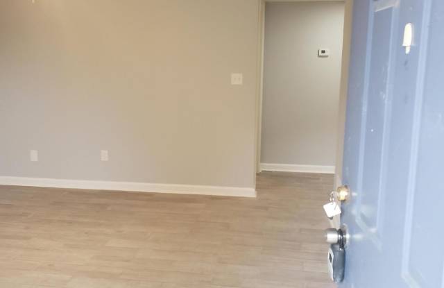 108 E Florence Ave photos photos