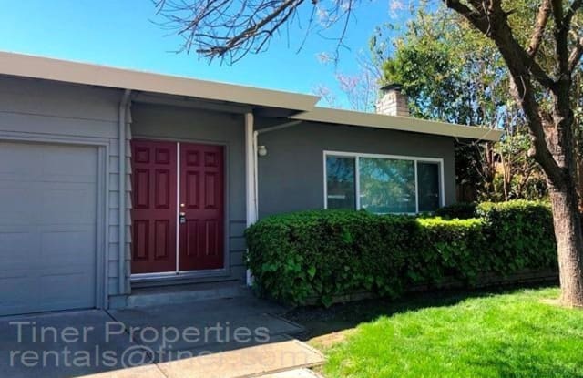 1138 Westlynn Way - 1138 Westlynn Way, Sacramento, CA 95831