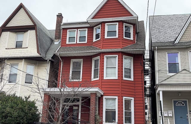 46 47TH ST - 46 47th Street, Hudson County, NJ 07086