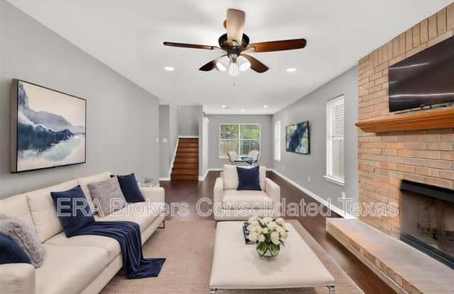 7601 Windrush Dr Gallery 1
