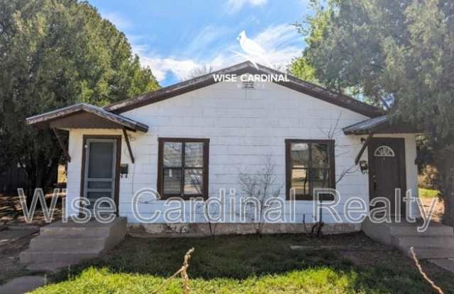 3015 39th Street - B photos photos