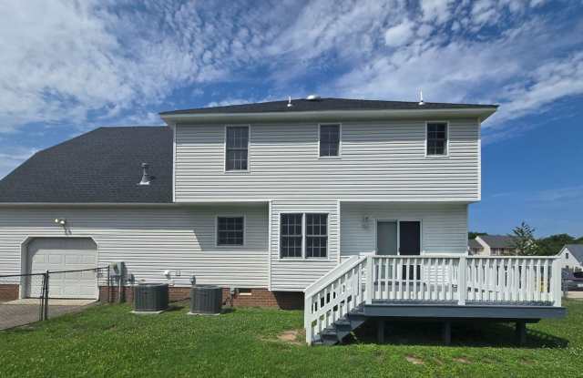4 bedroom in Prince George!! Gallery 3