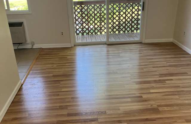 3020 Fernbrook Lane photos photos