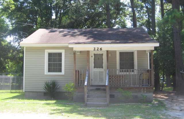 226 Montgomery Ave photos photos