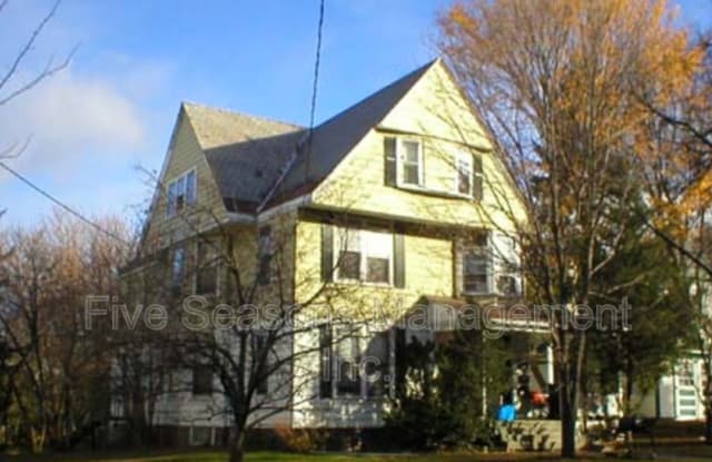 122 Buell st - A photos photos