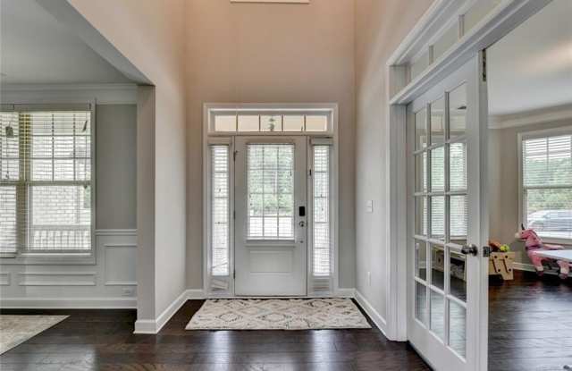 6035 Ashborough Park Gallery 3