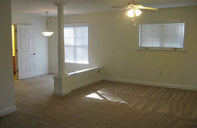 618 Eastway Avenue Gallery 3