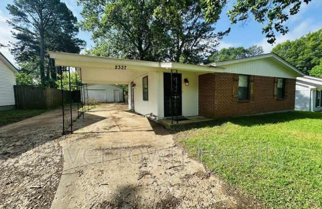 2337 Colonial Hills Dr - 2337 Colonial Hills Drive, Southaven, MS 38671
