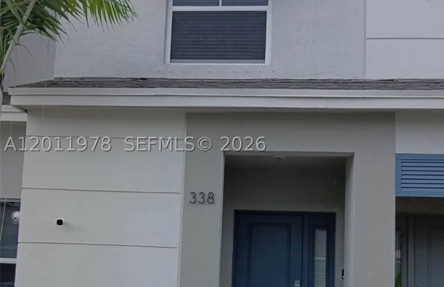 338 NE 1St Dr photos photos