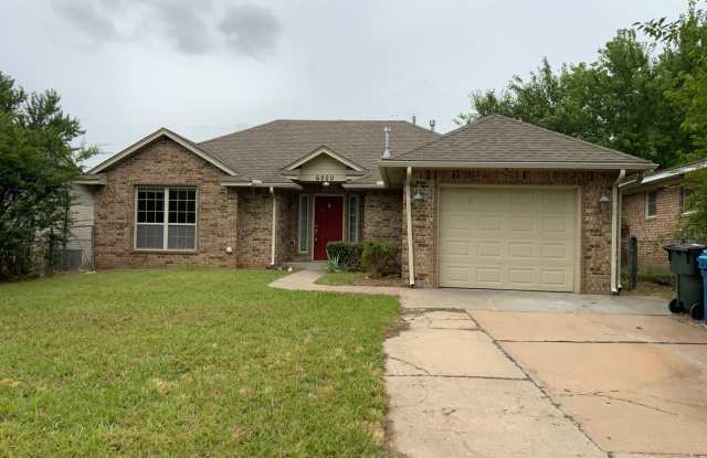 3 bed 2 bath. MWC - Now Available photos photos